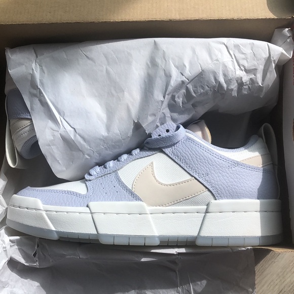 Sz 8.5 women’s Dunk Low Disrupt - Picture 4 of 9